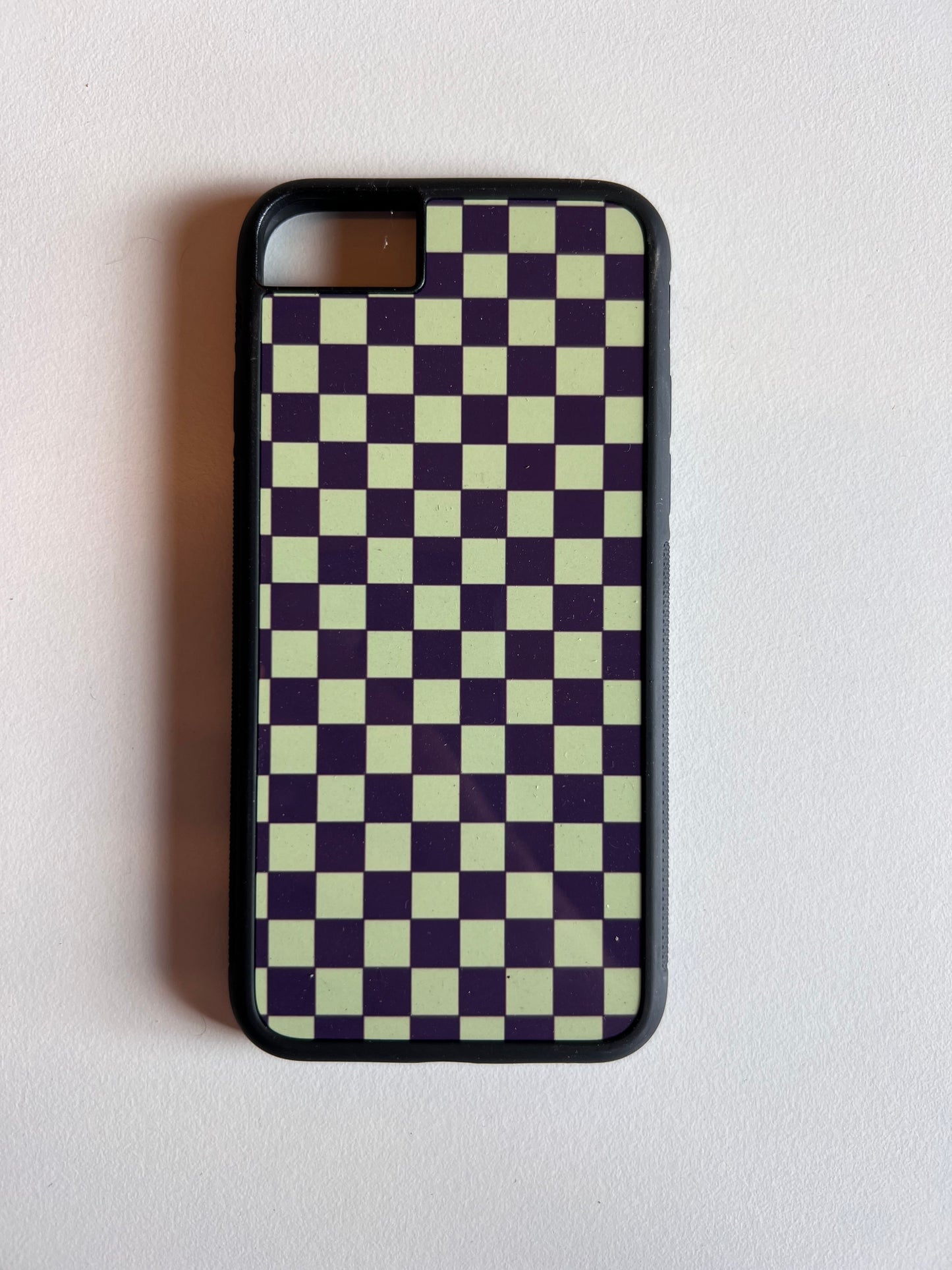 iPhone 6/7/8/SE 2020 Chequer