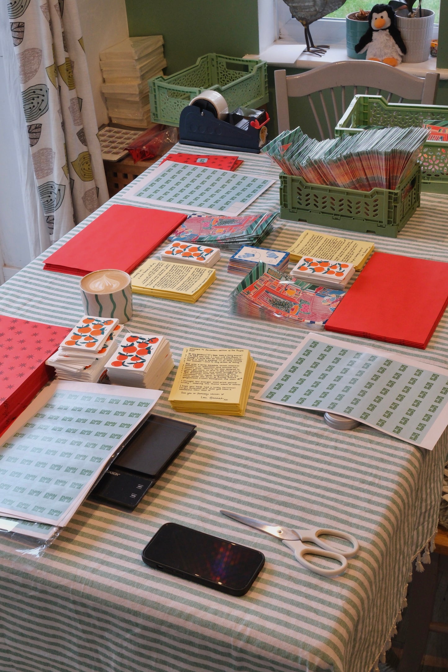 Decembers People Post