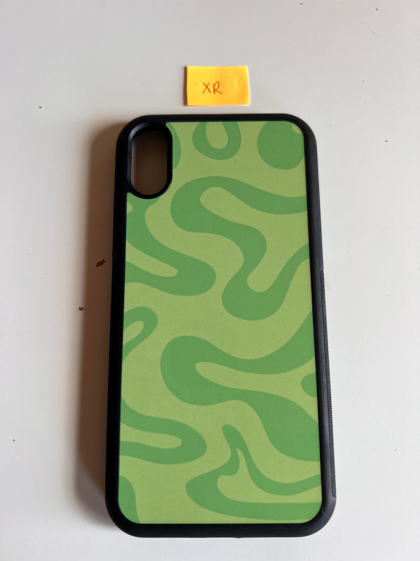 iPhone XR Liquid Swirl in Green – BY THE PEOPLE