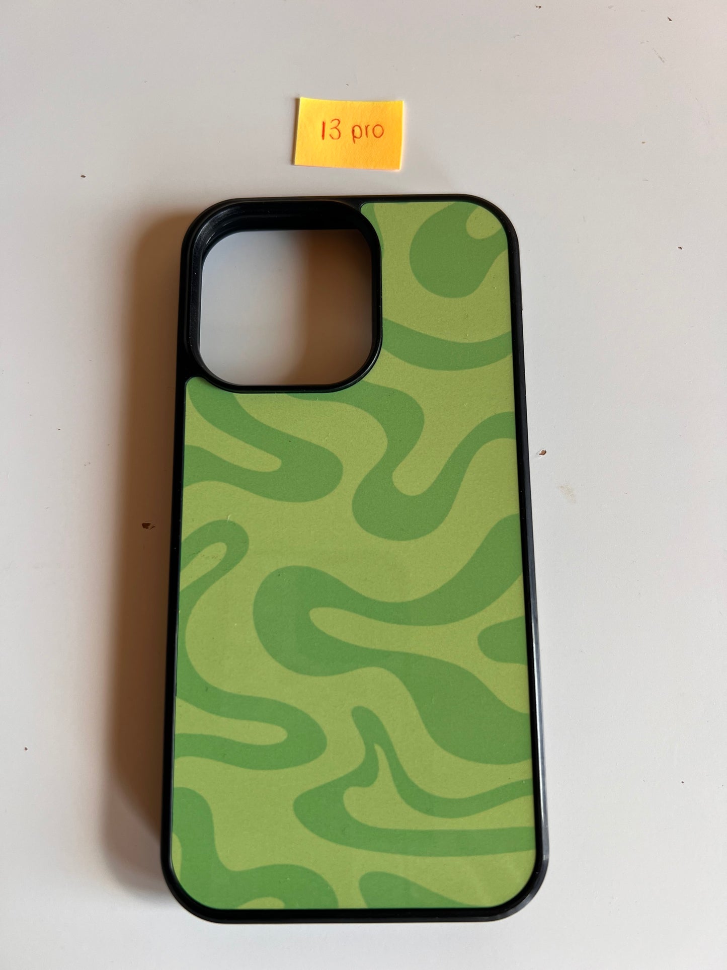 iPhone 13 Pro Liquid Swirl in Green