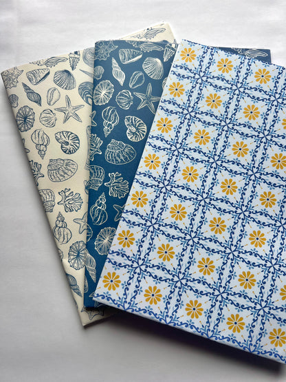 X3 sheets of wrapping paper